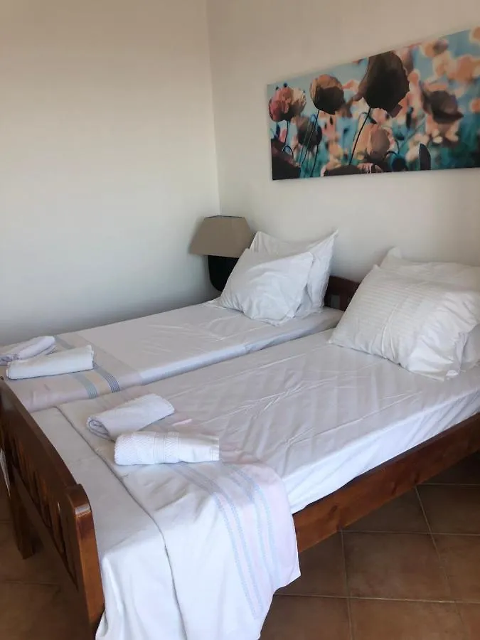 Beni Hotel Saranda Hostel Sarande