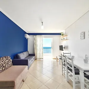 Apartment Allure, Sarande