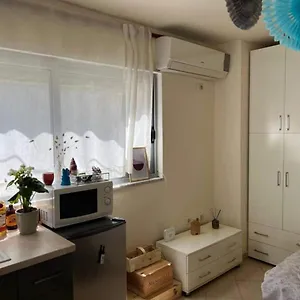 Brilant Studio City Center Apartment Tirana